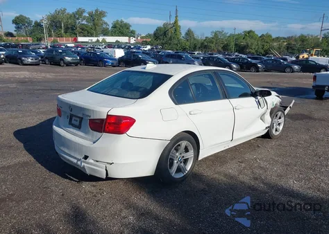 2013 BMW 328I xDrive z USA, uszkodzony, nr VIN WBA3B3C50DF541825